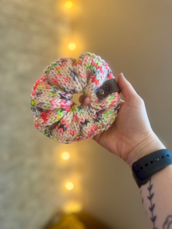 Knit Scrunchie (The 80s)